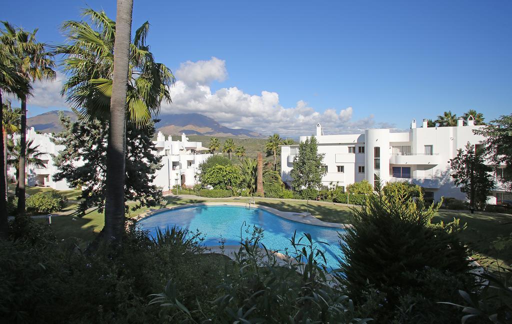 Sunny Golf Apartment Estepona Exterior foto